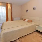 Arunes Apartment *