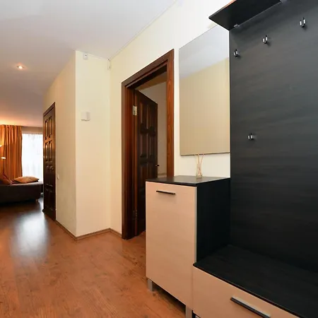 Apartment Arunes *