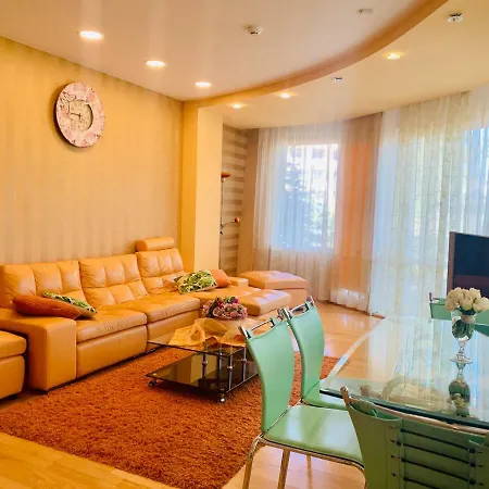 Arunes Паланга